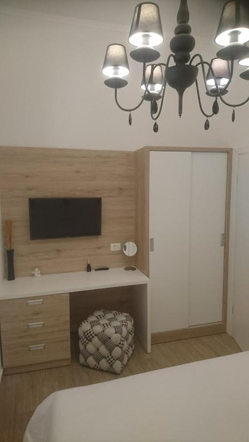 App Centar Lägenhet Novigrad Istria Exteriör bild